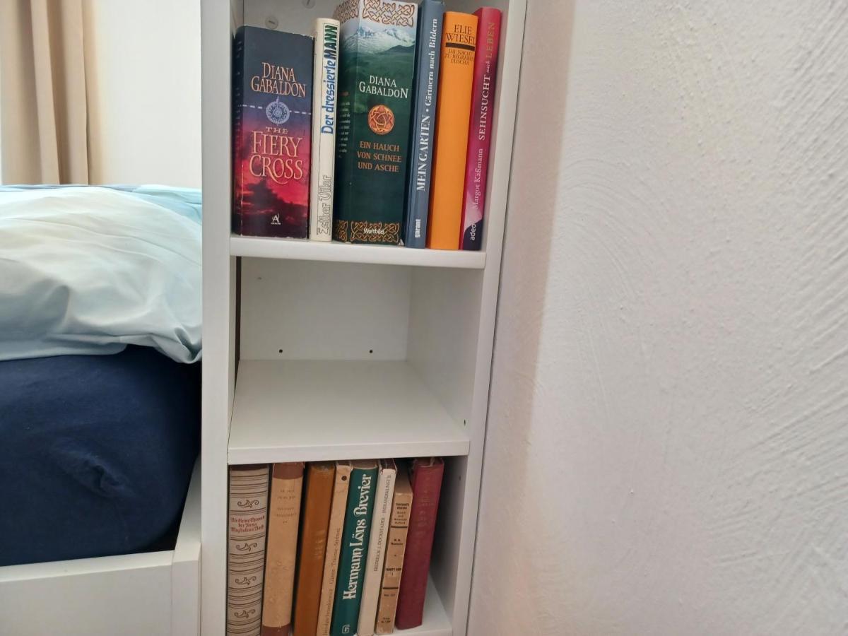 Ehemalige Bibliothek Apartment Fuer 2 Mit Kueche Kamin Netflix Parken Und Hofladen Steinhofel Exteriör bild