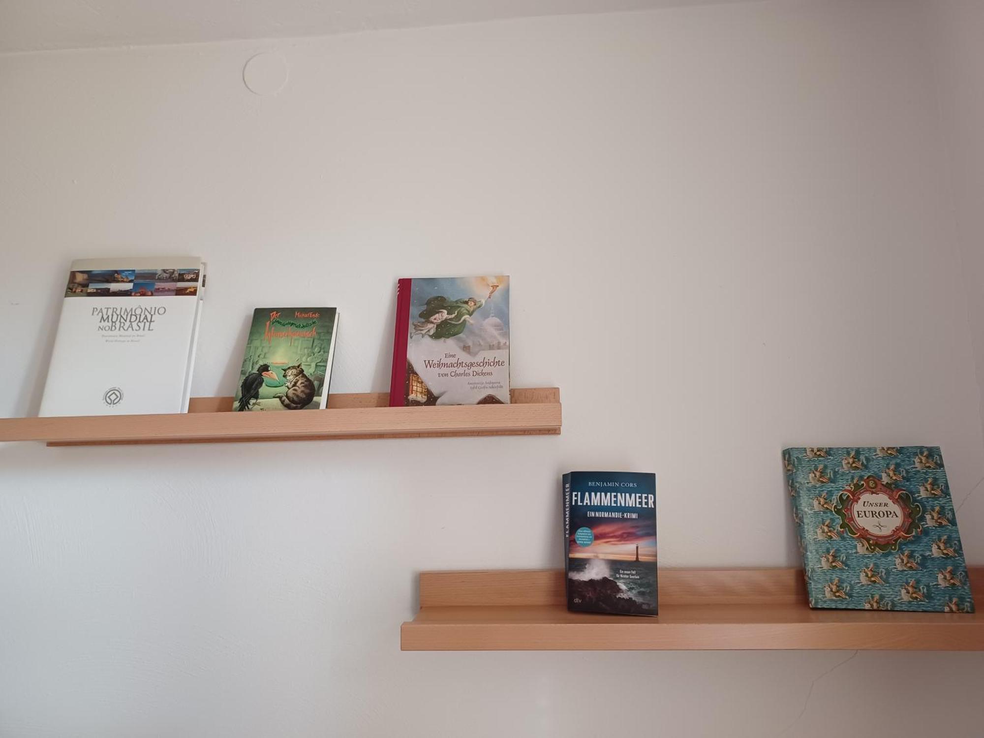 Ehemalige Bibliothek Apartment Fuer 2 Mit Kueche Kamin Netflix Parken Und Hofladen Steinhofel Exteriör bild